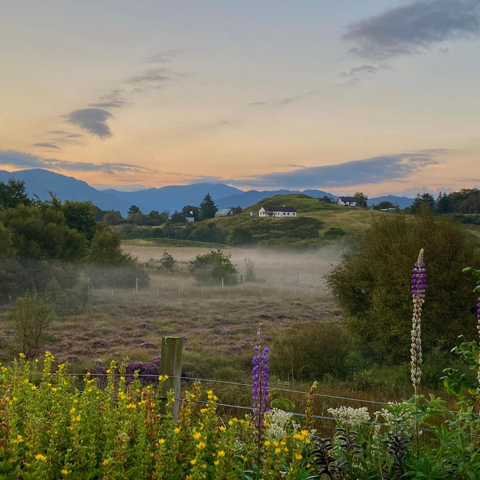 Off The Hill B&B Isleornsey  외부 사진
